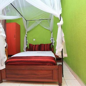 La Voisina Hotel